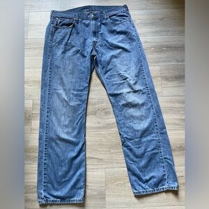 Levi's Relaxed Fit Men's Jeans in light blue